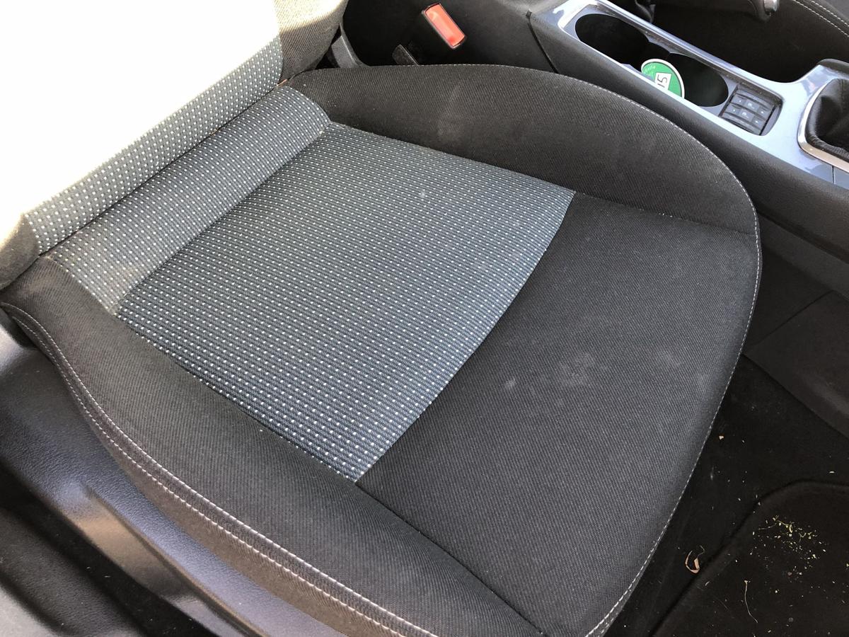 Ford Mondeo MK4 BA7 Turnier Sitz vorn rechts Stoffsitz Autositz mit Heizung
