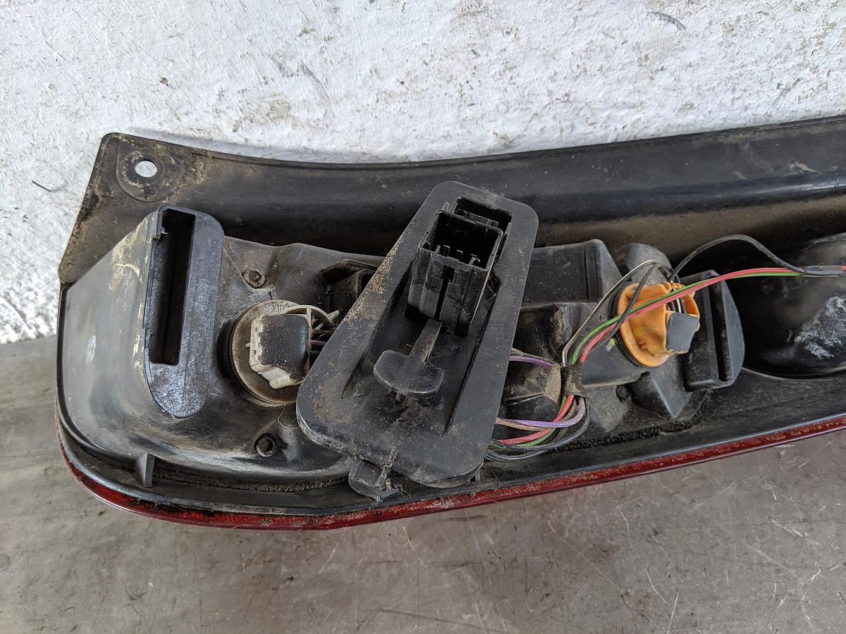 Ford Fiesta JH1 Rückleuchte Schlußleuchte links 6S6113405AF 5-trg