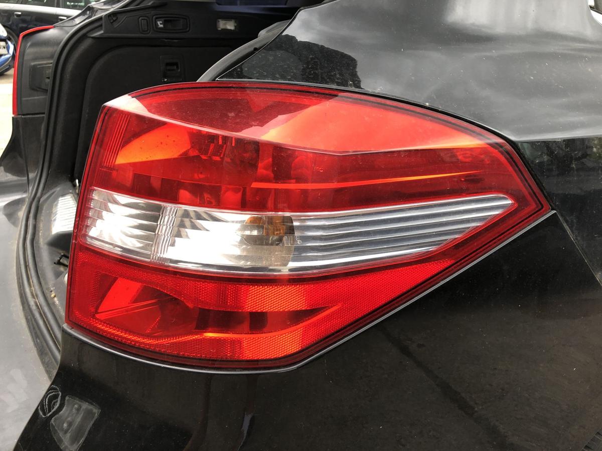 Renault Laguna III 3 R&uuml;ckleuchte rechts R&uuml;cklicht Heckleuchte Kombi Grandtour