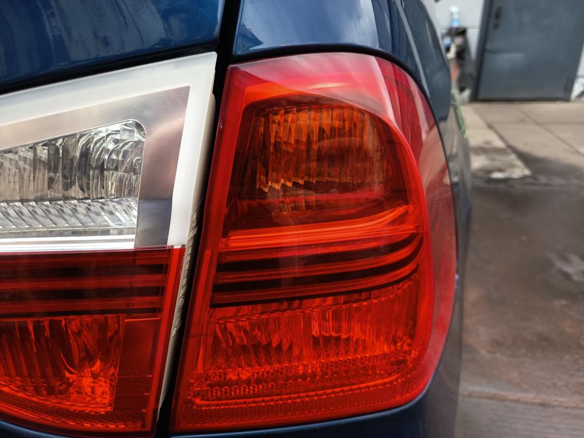 BMW 3er E91 Touring original R&uuml;ckleuchte rechts au&szlig;en Heck Schluss Licht Bj 2006