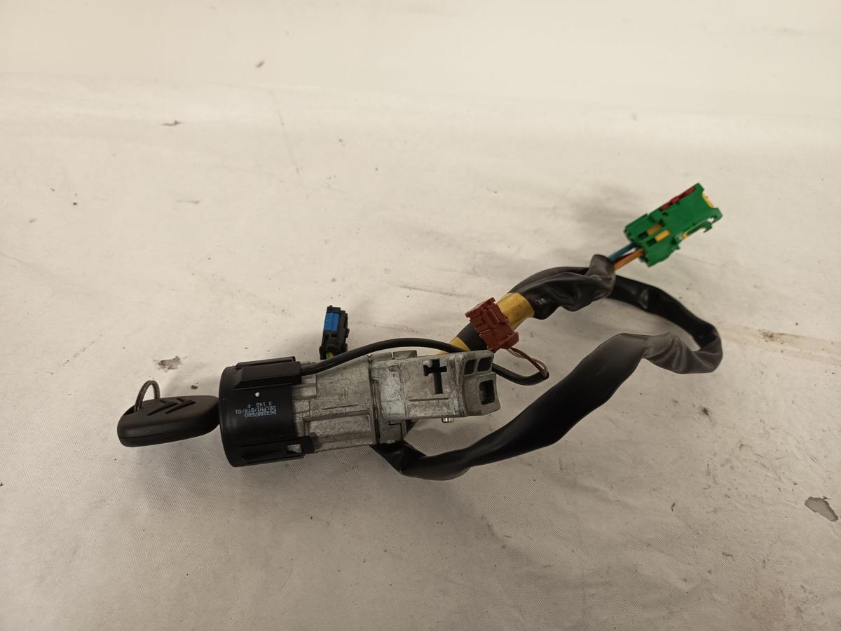 Citroen C3 Pluriel Bj 2004 orig Zündschloss mit 1 Schlüssel 9632897680 1,4L 54KW Citroen C3 Pluriel Bj 2004 orig Zündschloss mit 1 Schlüssel 9632897680 1,4L 54KW
