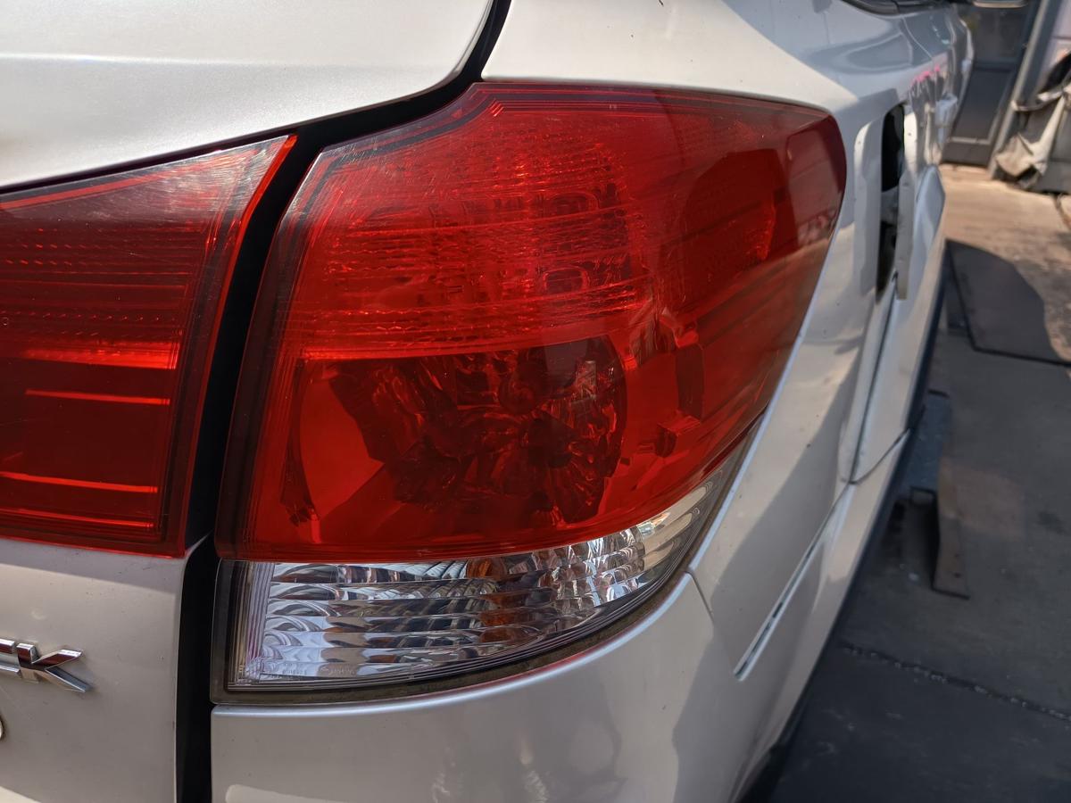 Subaru V Legacy Kombi original R&uuml;ckleuchte rechts au&szlig;en Baujahr 2009