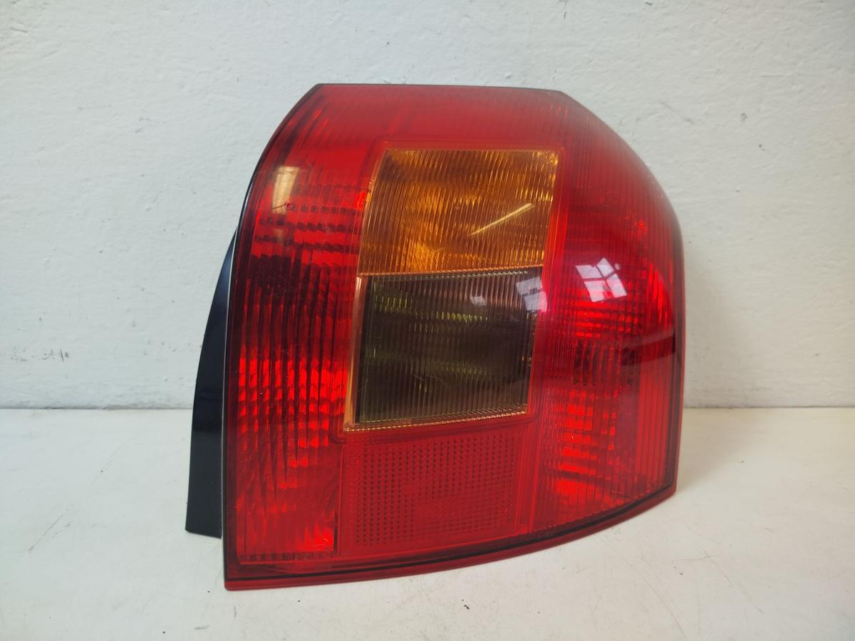 Toyota Corolla E12 R&uuml;ckleuchte rechts R&uuml;cklicht Heckleuchte 3 t&uuml;rer bis 2004