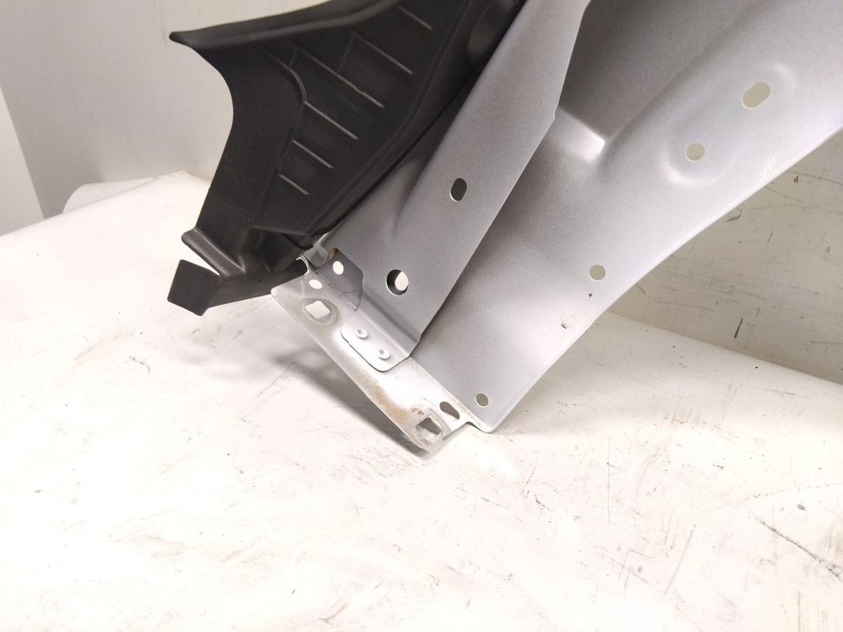 Polestar 3 original Kotfl&uuml;gel vorn links weissmetallic Bj.2024