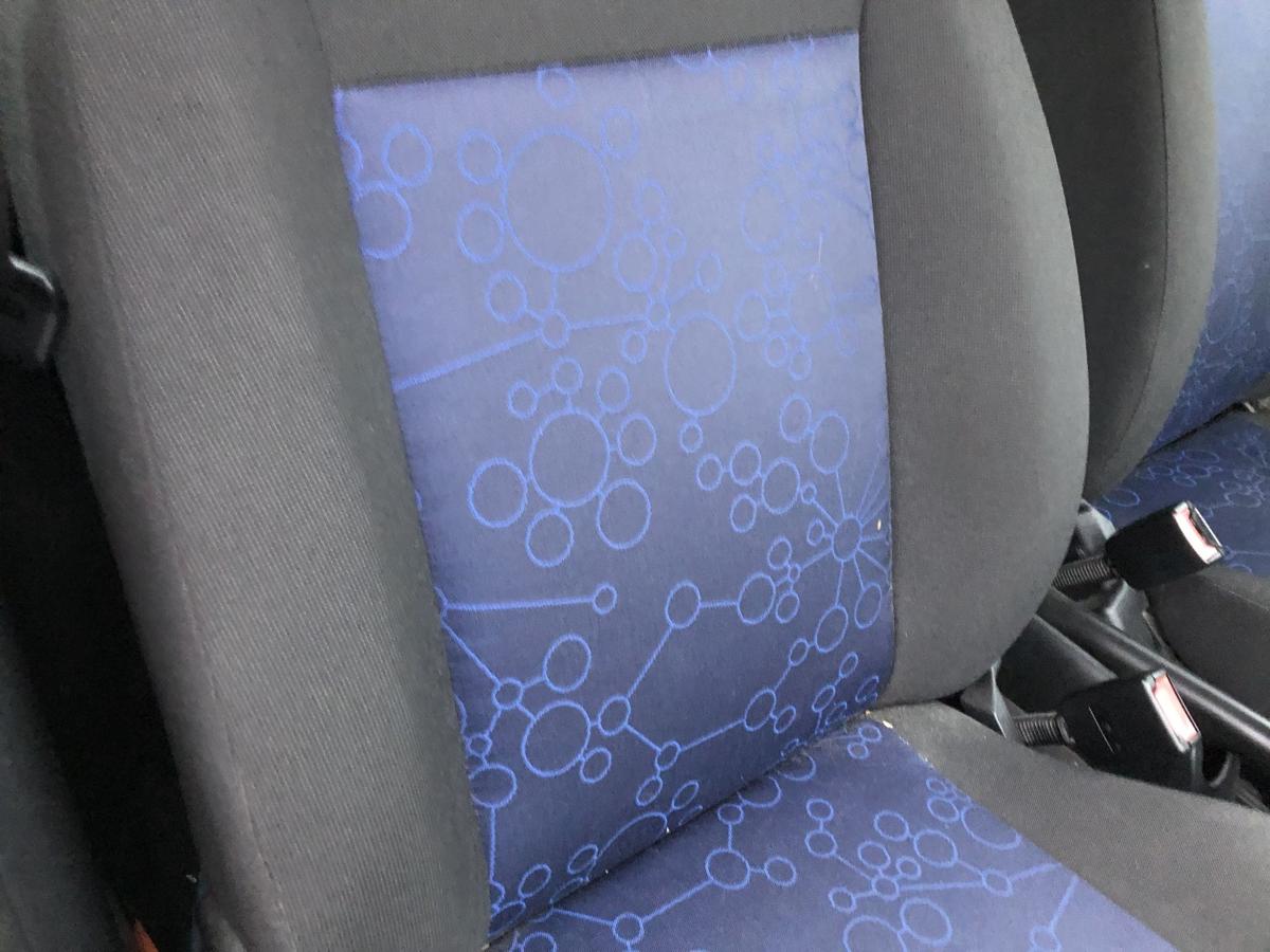 Ford Fiesta JD3 JH1 ab05 Sitz vorne rechts Beifahrersitz 5t&uuml;rer Stoffbezug
