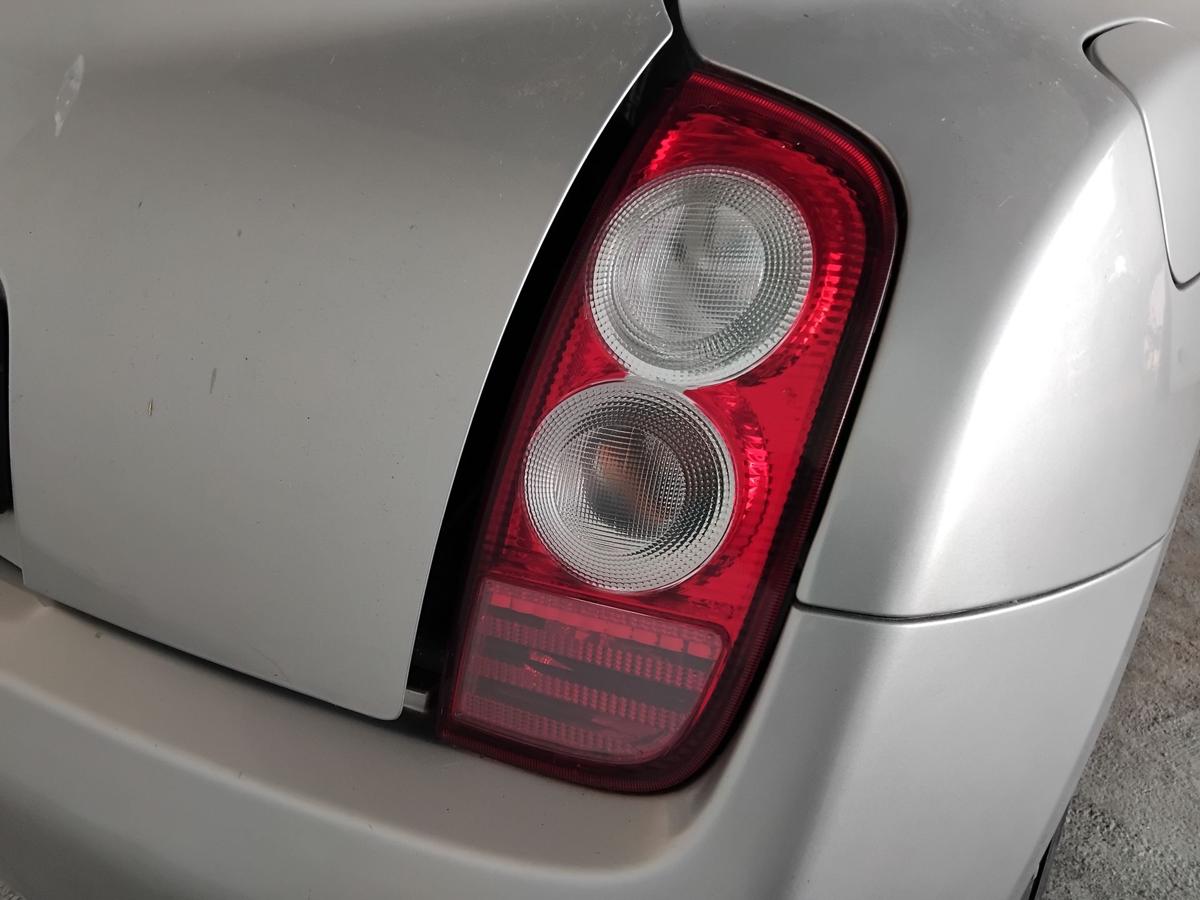 Nissan Micra K12 original Rückleuchte Heckleuchte rechts Valeo BJ2005