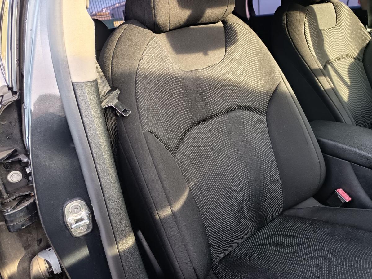 Citroen C5 II Tourer RW orig Sitz vorn rechts Beifahrersitz Kombi Bj 2009