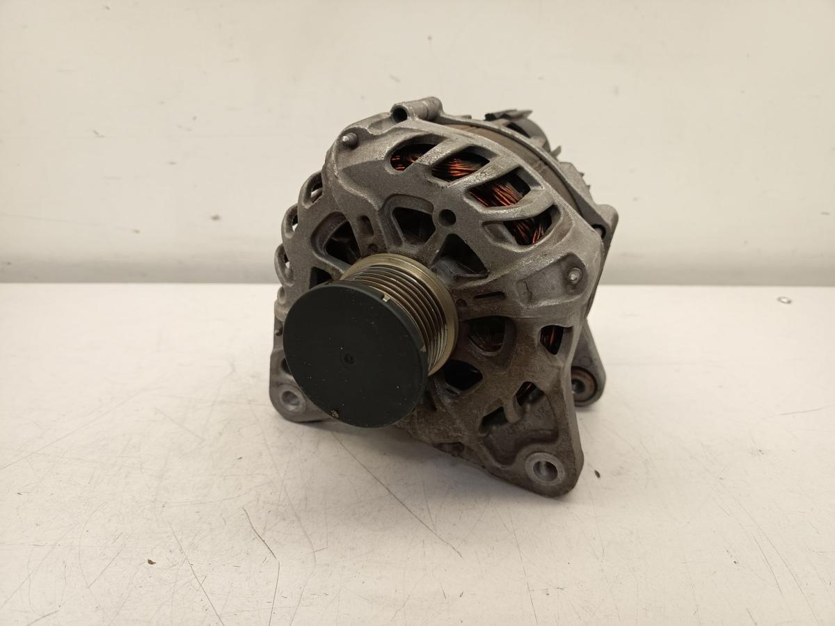Dacia Sandero II original Lichtmaschine 0.9l 66kW Benzin 120A Bj 2020