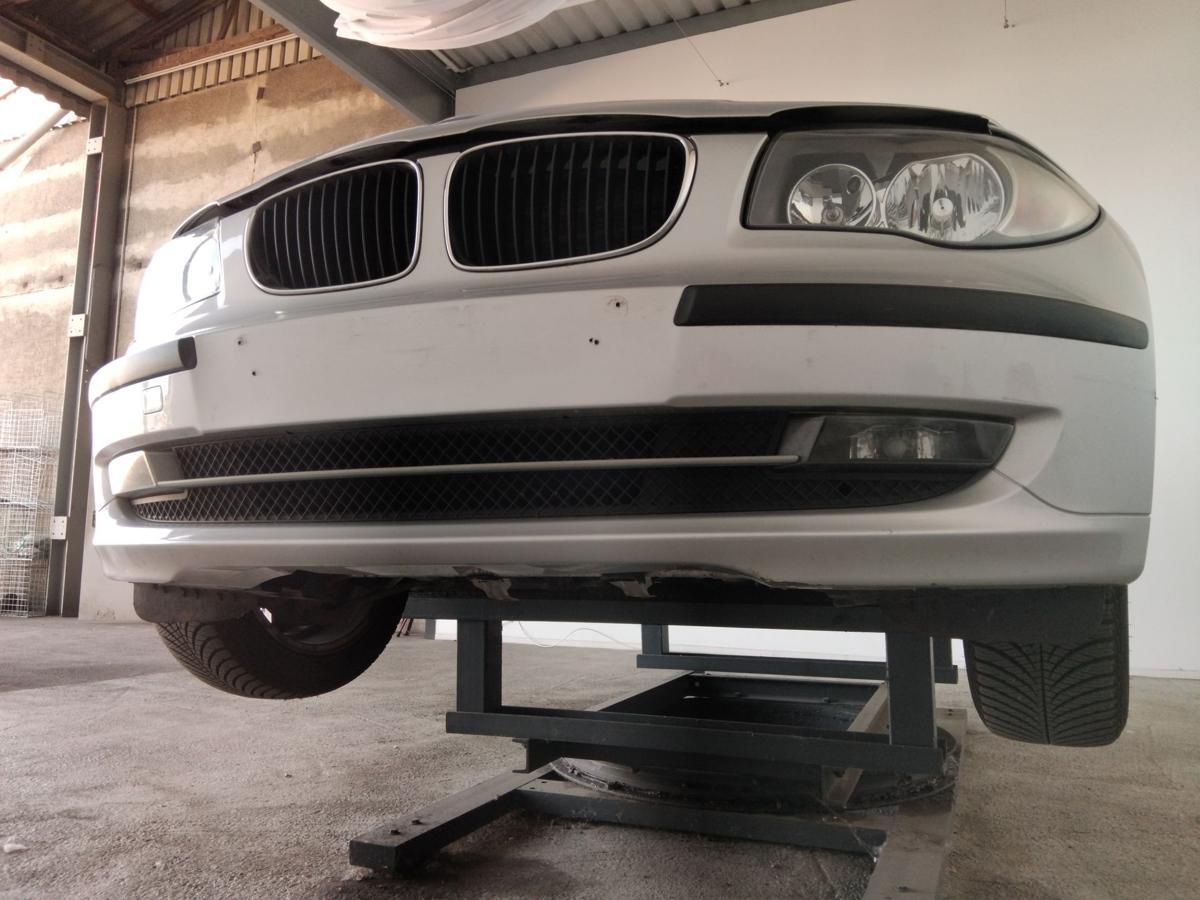 BMW 1er E81 E87 original Stoßstange Stoßfänger vorn titansilber 354 LCI BJ2008