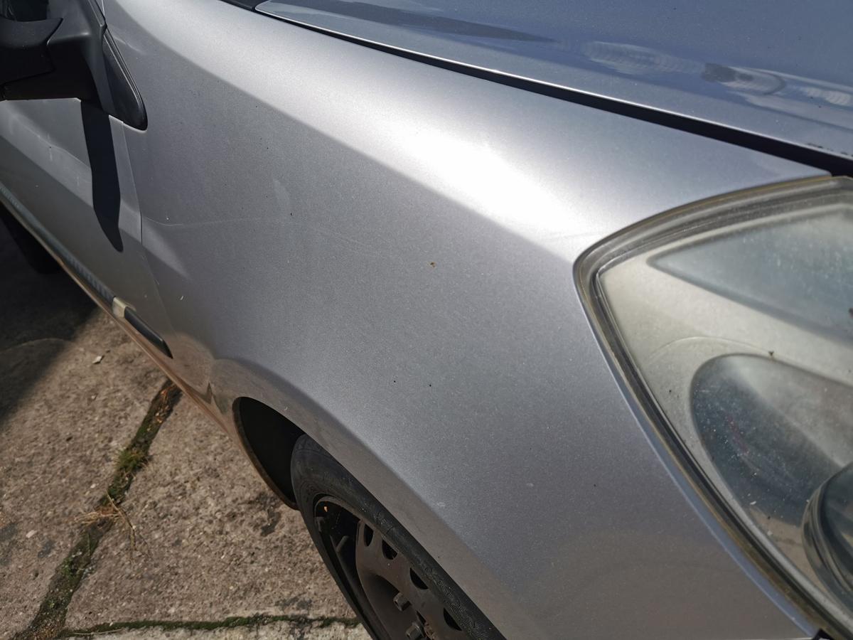 Renault Clio III R Kotflügel Fender Seitenwand vorn rechts TED69 Gris Platine