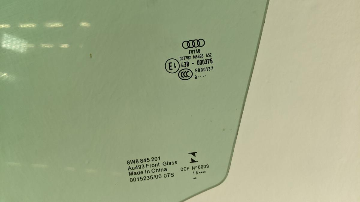 Audi A5 B9 F5 Türscheibe vorn links 5 türer Sportback color Seitenscheibe
