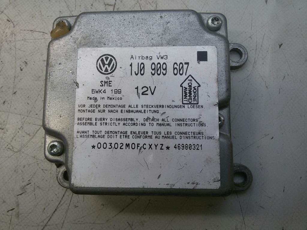 VW Passat 3B original Steuergerät Airbag 1J0909607 5WK4199 SIEMENS BJ1999