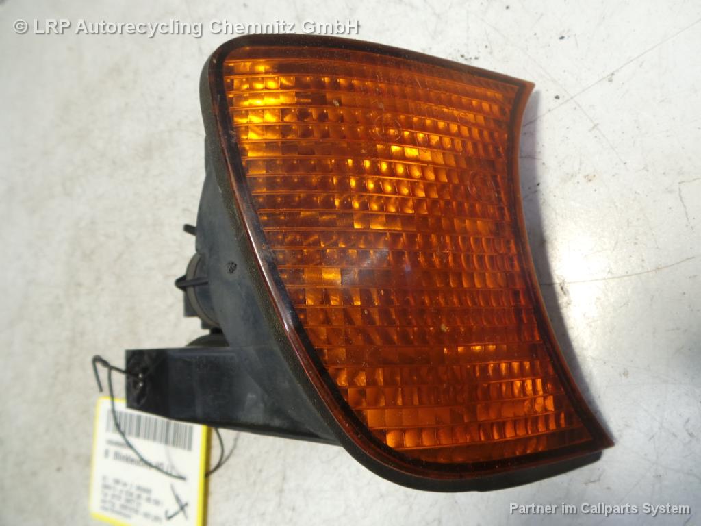 BMW 5er E34 BJ 1996 Blinker vorn links Blinkleuchte Orange