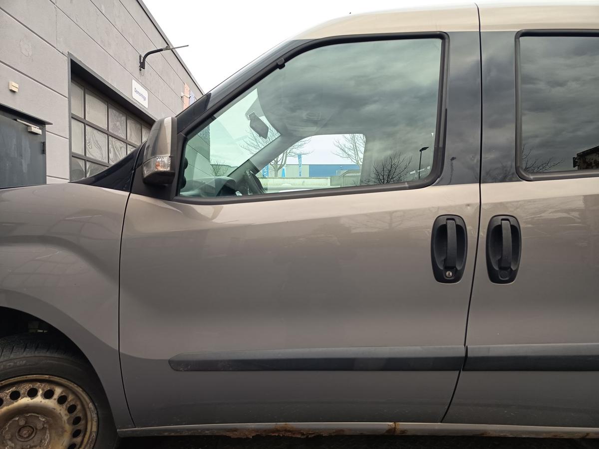 Opel Combo D original T&uuml;r vorne links GJM Grau Baujahr 2012