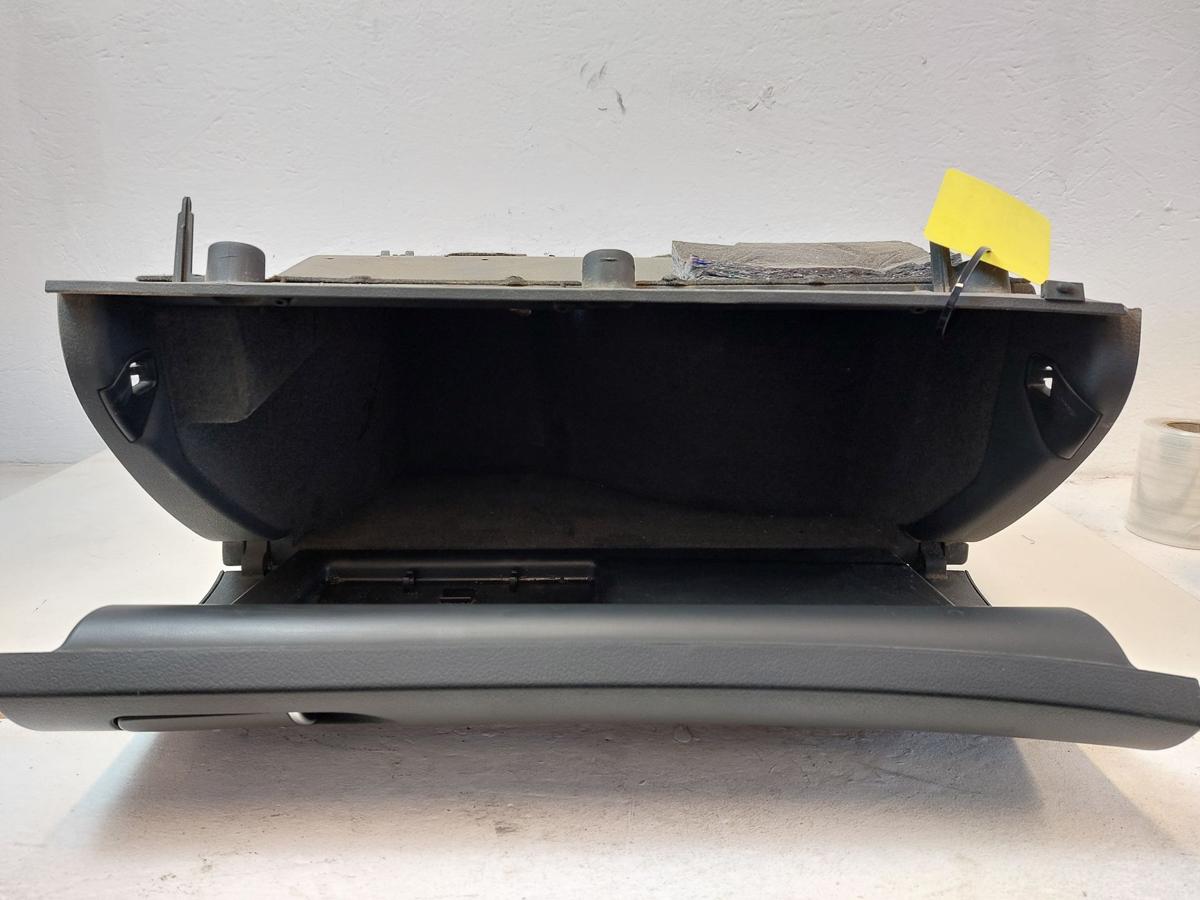 Audi A4 8E B6 Handschufach 8E1857035 Handschuhkasten BJ00-04