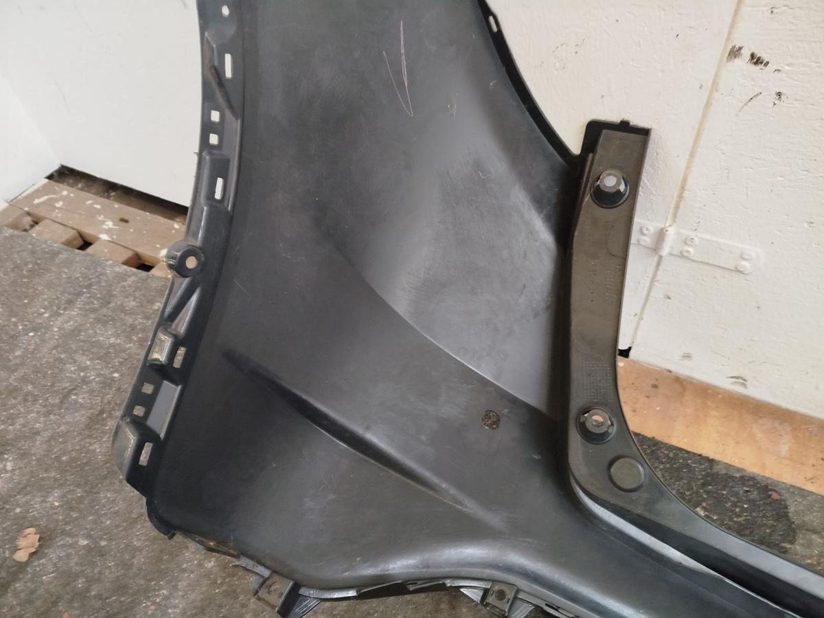 Honda Civic 8 FK Stossstange Stossfänger Bumper hinten Löcher für PDC Lackierung