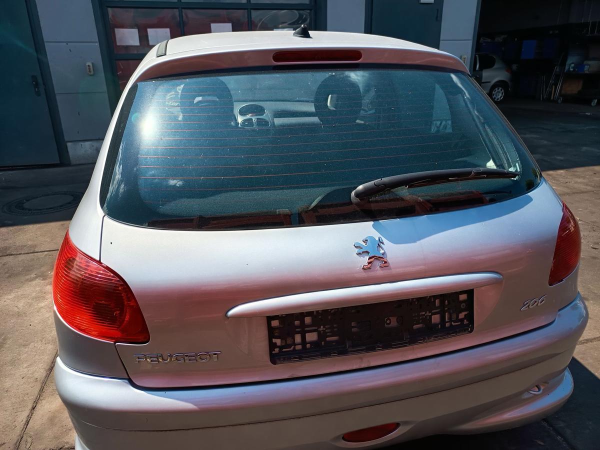 Peugeot 206 orig Heckklappe mit Scheibe Kofferraum 5trg EZR Silber Bj 2005