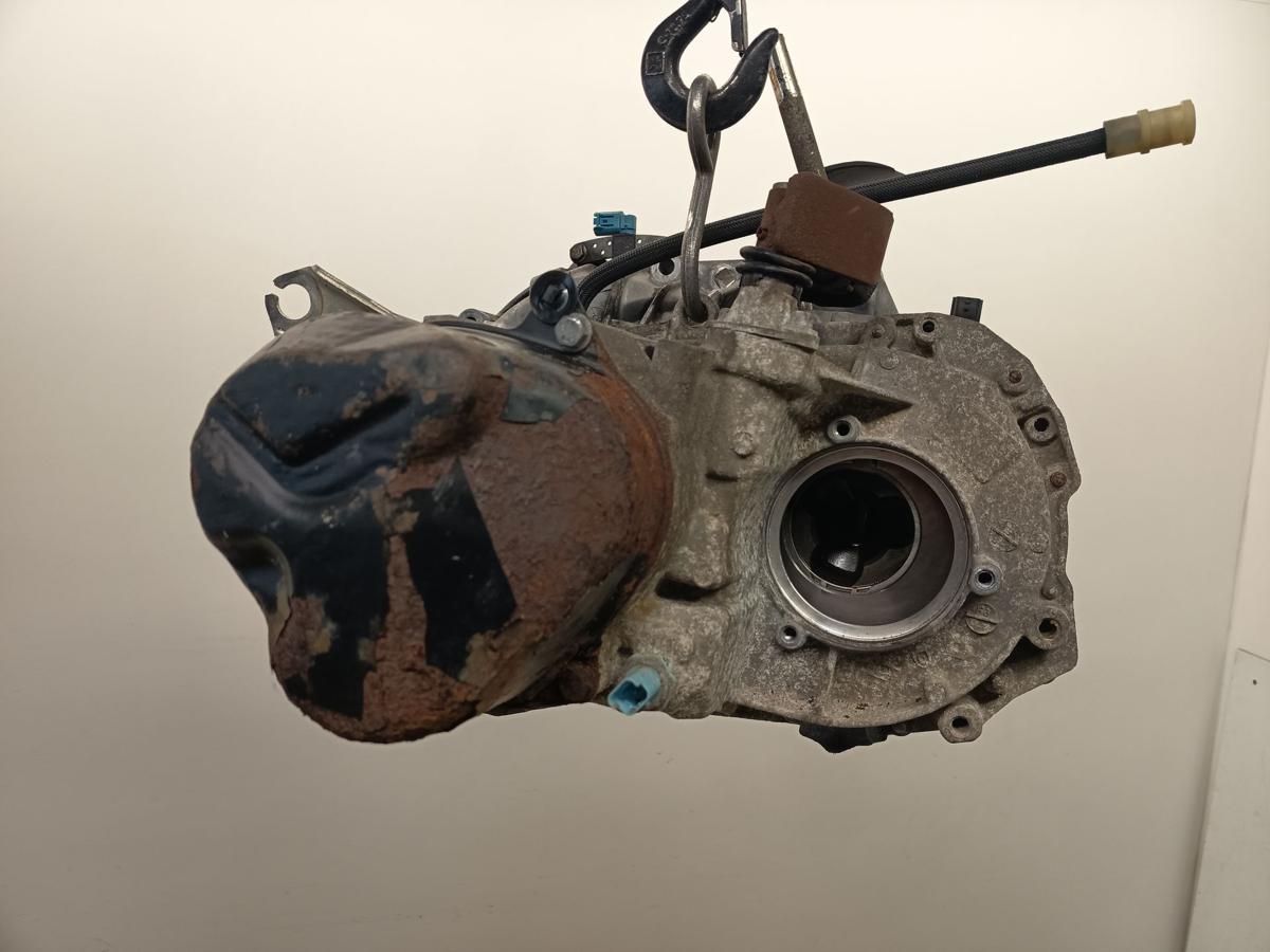 Dacia Logan SD Getriebe 5G JH1053 D557215 1,4L 55KW Benzin 113TKM Bj 2007