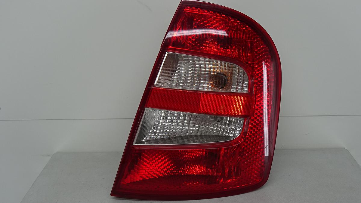 Skoda Fabia 6Y Bj2000 Rückleuchte Rücklicht rechts 6Y6945096 6Y6945112 bis 04