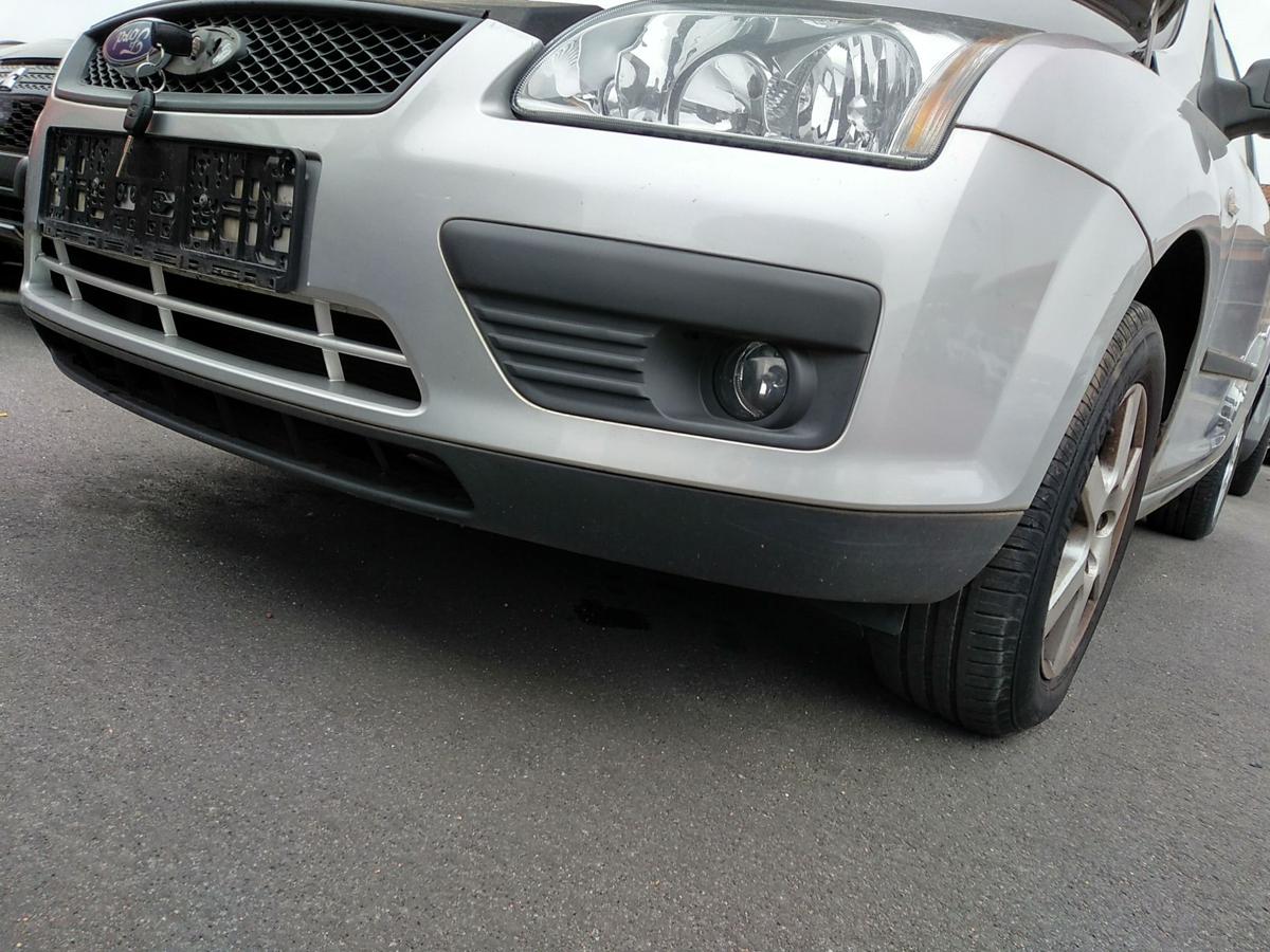 Ford Focus 2 DA original Sto&szlig;f&auml;nger Sto&szlig;stange vorn polarsilbermetallic Bj.2005