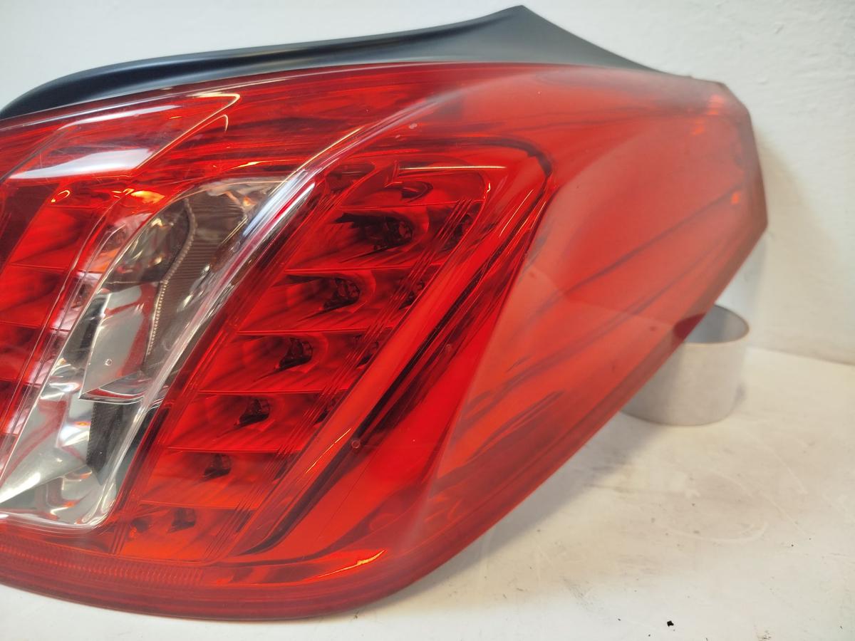 Peugeot 508 ND NE bis14 R&uuml;ckleuchte rechts R&uuml;cklicht Heckleuchte Limo bis 2014