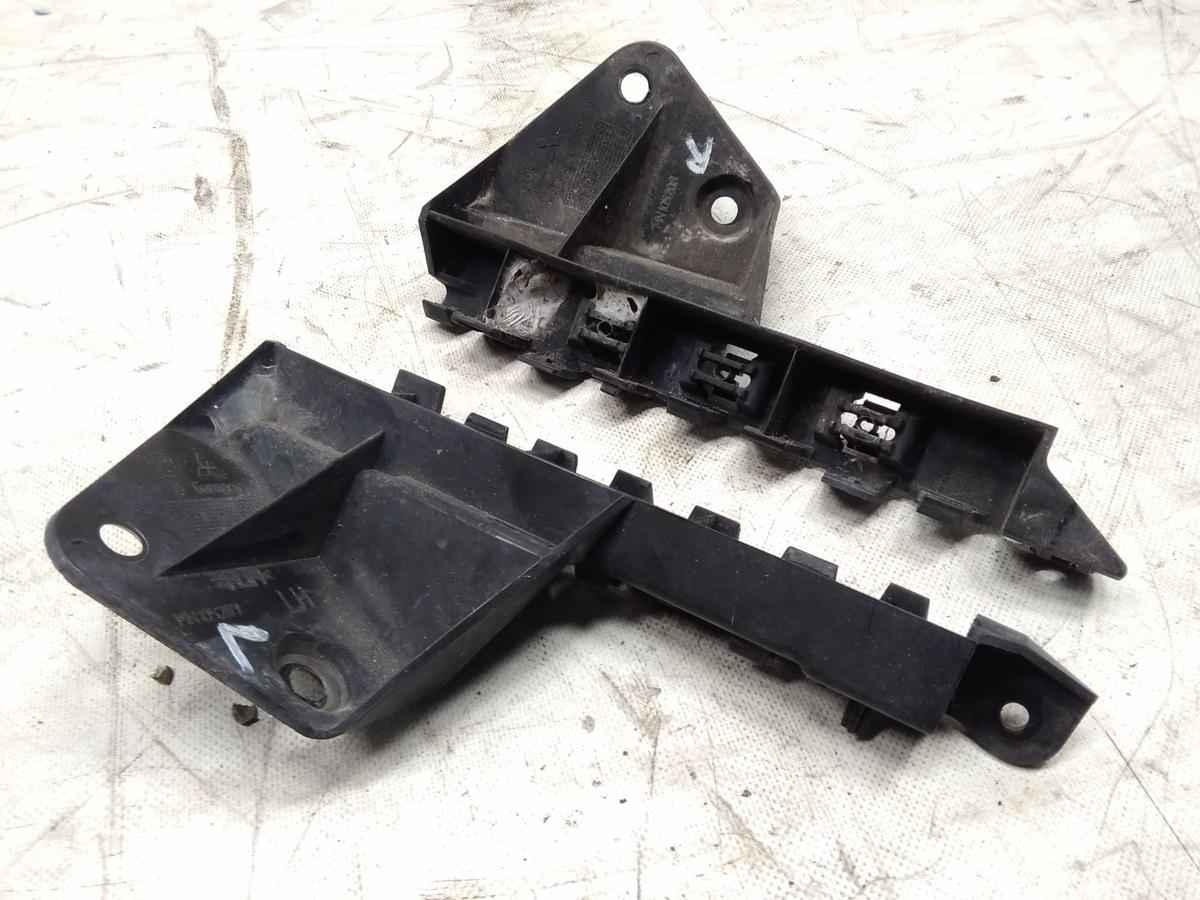 Mitsubishi Colt Z30 3t&uuml;rig orig Satz Halter Stossf&auml;nger vorn MN105207 MN105208