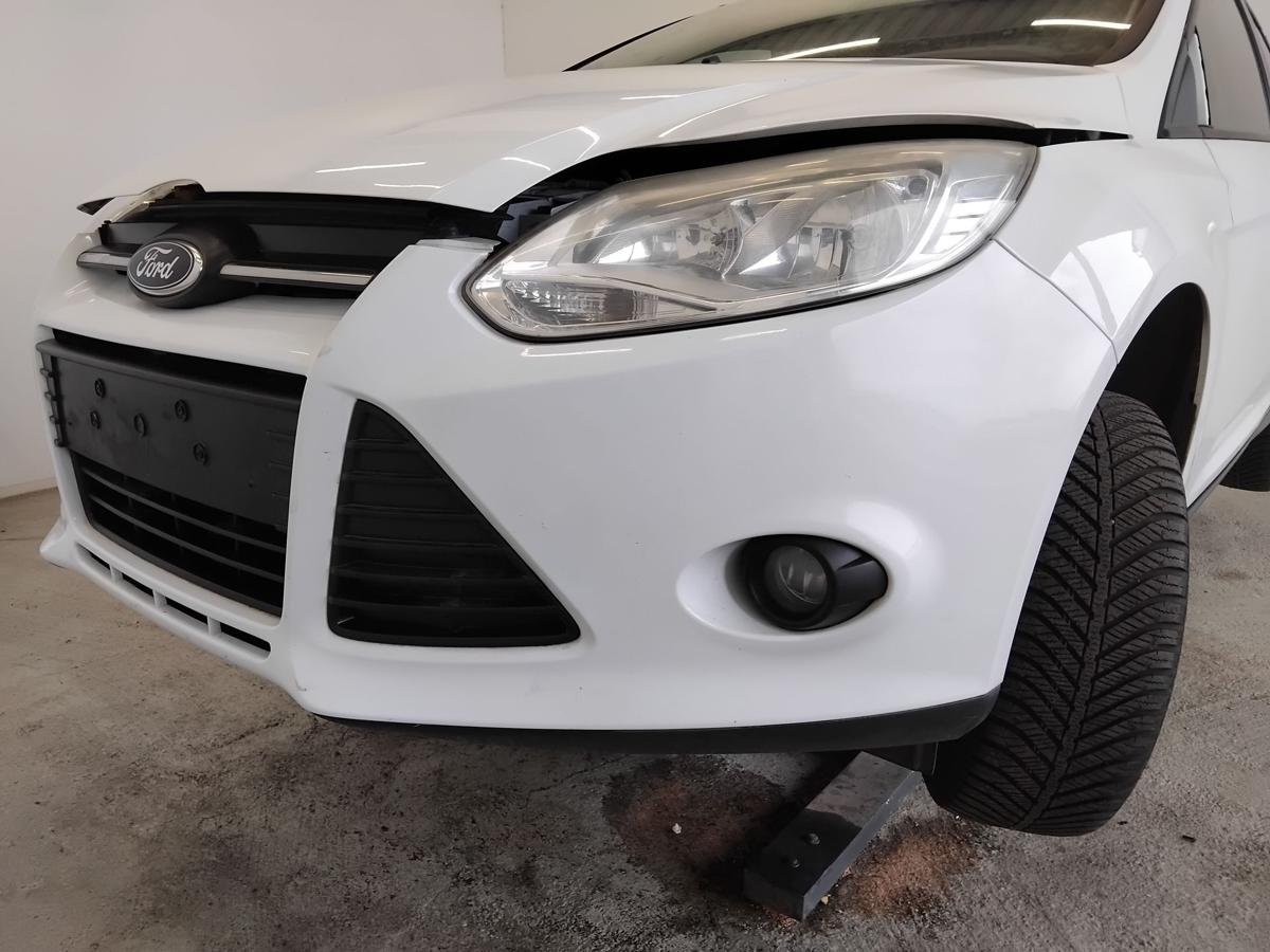 Ford Focus 3 DYB original Sto&szlig;stange Sto&szlig;f&auml;nger vorn frostweiss BJ2013