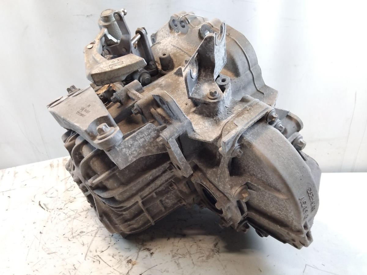 Opel Meriva B 6-Gang Schaltgetriebe 1.4 88kw A14NEL 102873km Bj.2012