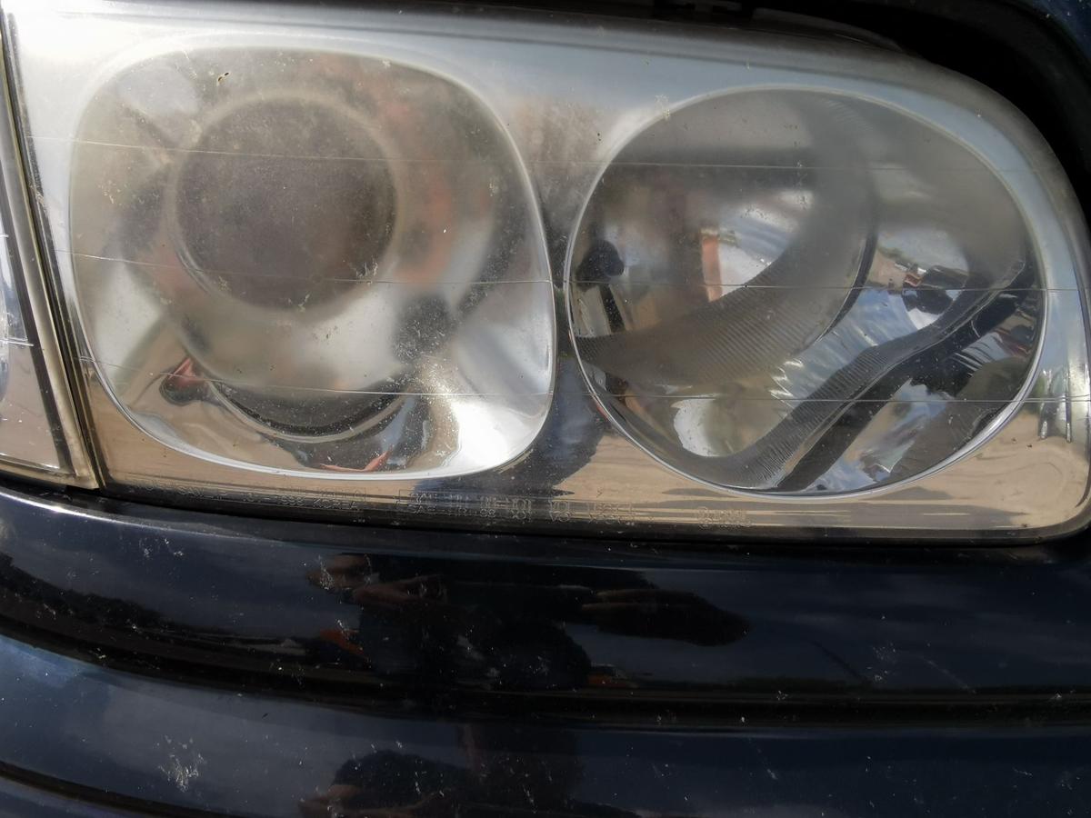 Hyundai Trajet FO Scheinwerfer Frontscheinwerfer Hauptscheinwerfer rechts TRÜB