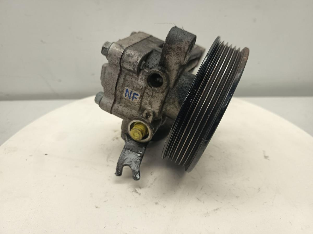 Hyundai Sonata 5 NF Bj 2009 original Servopumpe 3,3L 184 KW Benzin