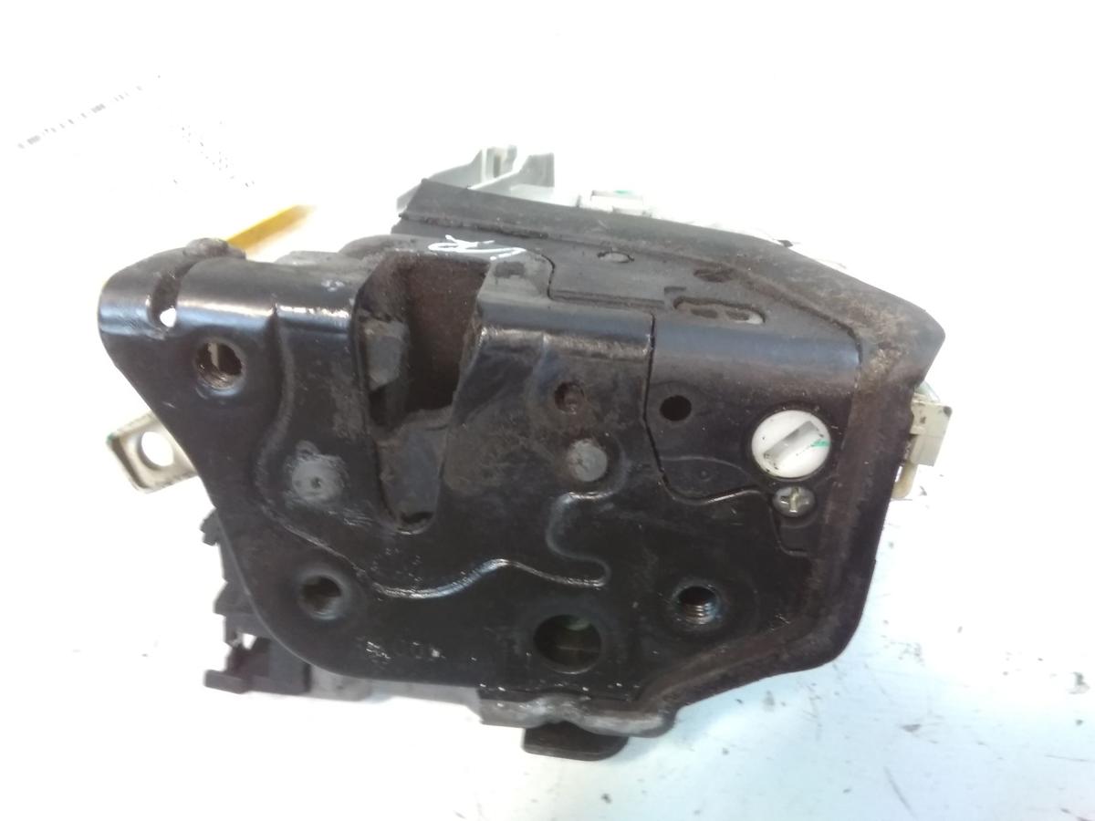 Audi A1 8X orig.T&uuml;rschloss vorn rechts mit Zentralverriegelung 8J1837016C BJ2010