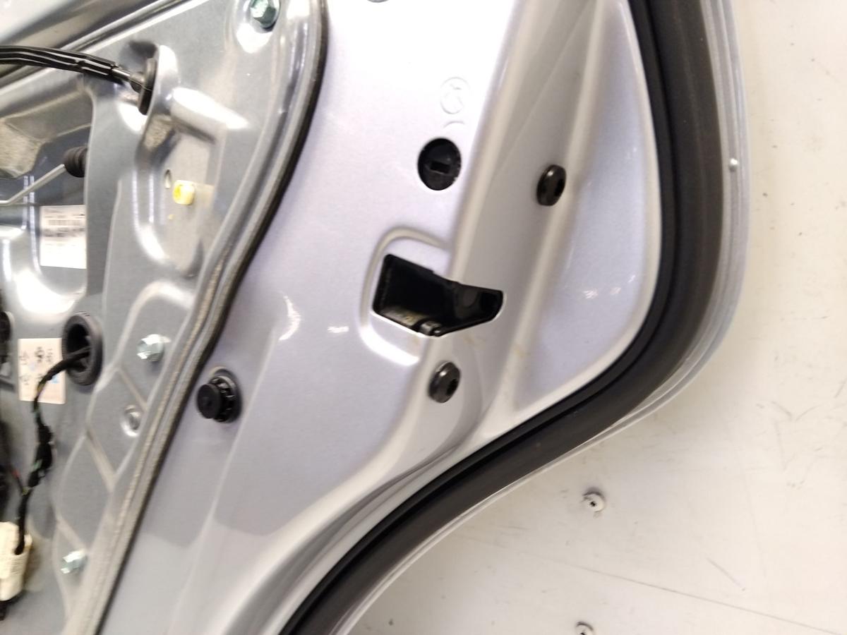 VW Polo 9N3 T&uuml;r hinten rechts reflexsilbermetallic LA7W Bj.2006