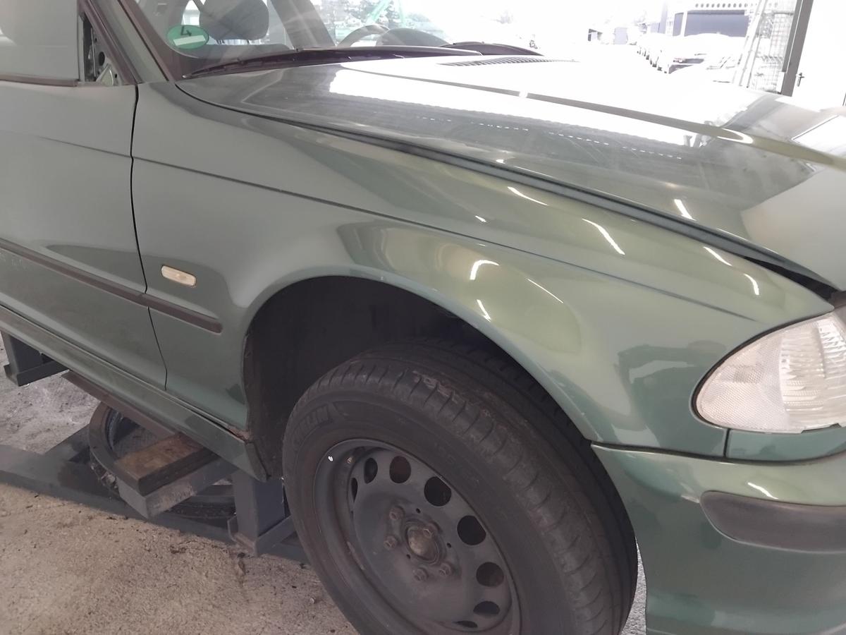 BMW 3er E46 Limo original Kotfl&uuml;gel vorn rechts meergr&uuml;nmetallic 393 BJ1999