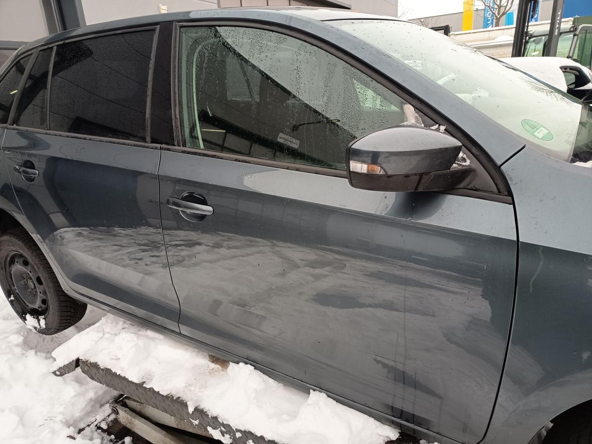 Skoda Rapid original T&uuml;r vorne rechts LF7Y-Quarzgrau met Baujahr 2016