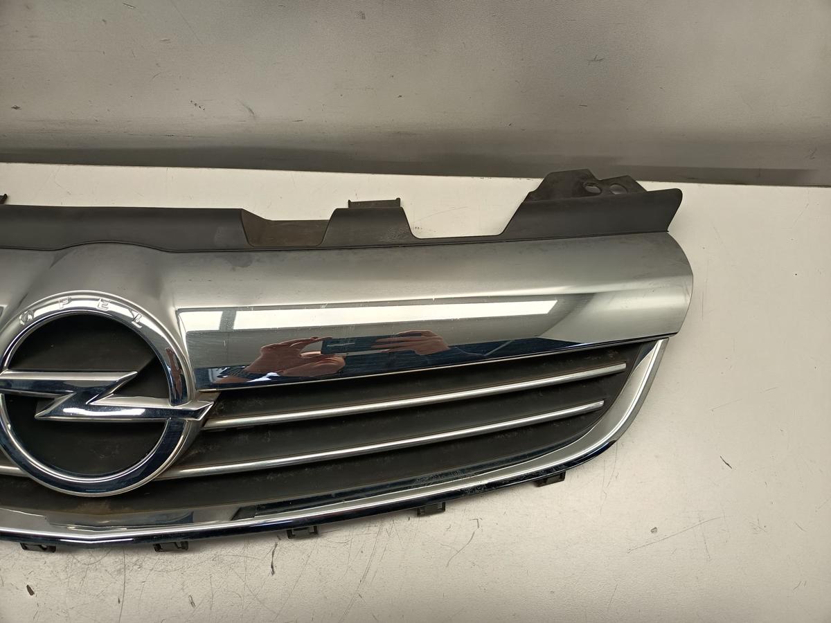 Opel Zafira B original K&uuml;hlergrill Chrom Facelift Baujahr 2014