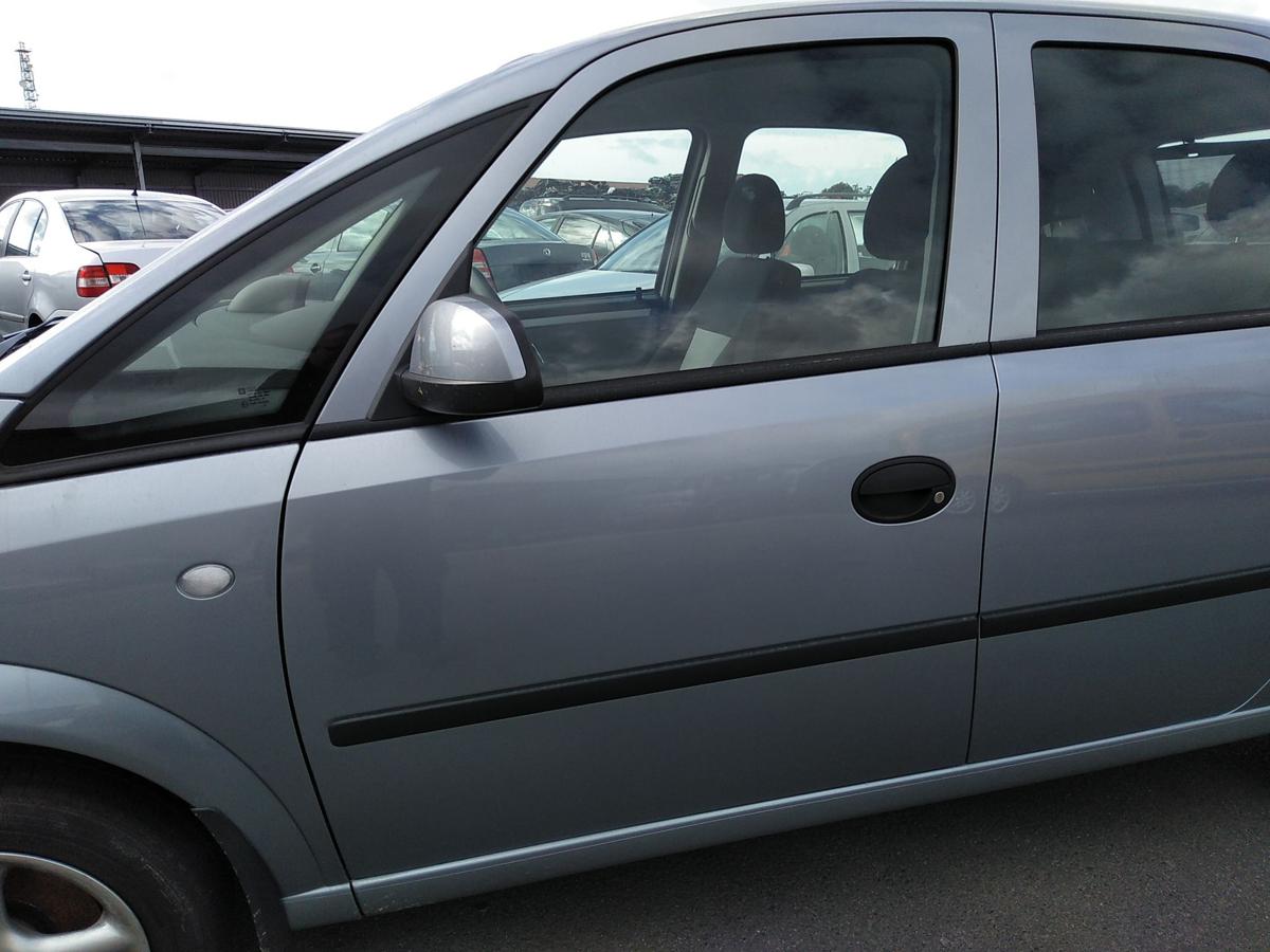 Opel Meriva A T&uuml;r vorn links Fahrert&uuml;r graumetallic Z163 lichtsilber Bj.2004