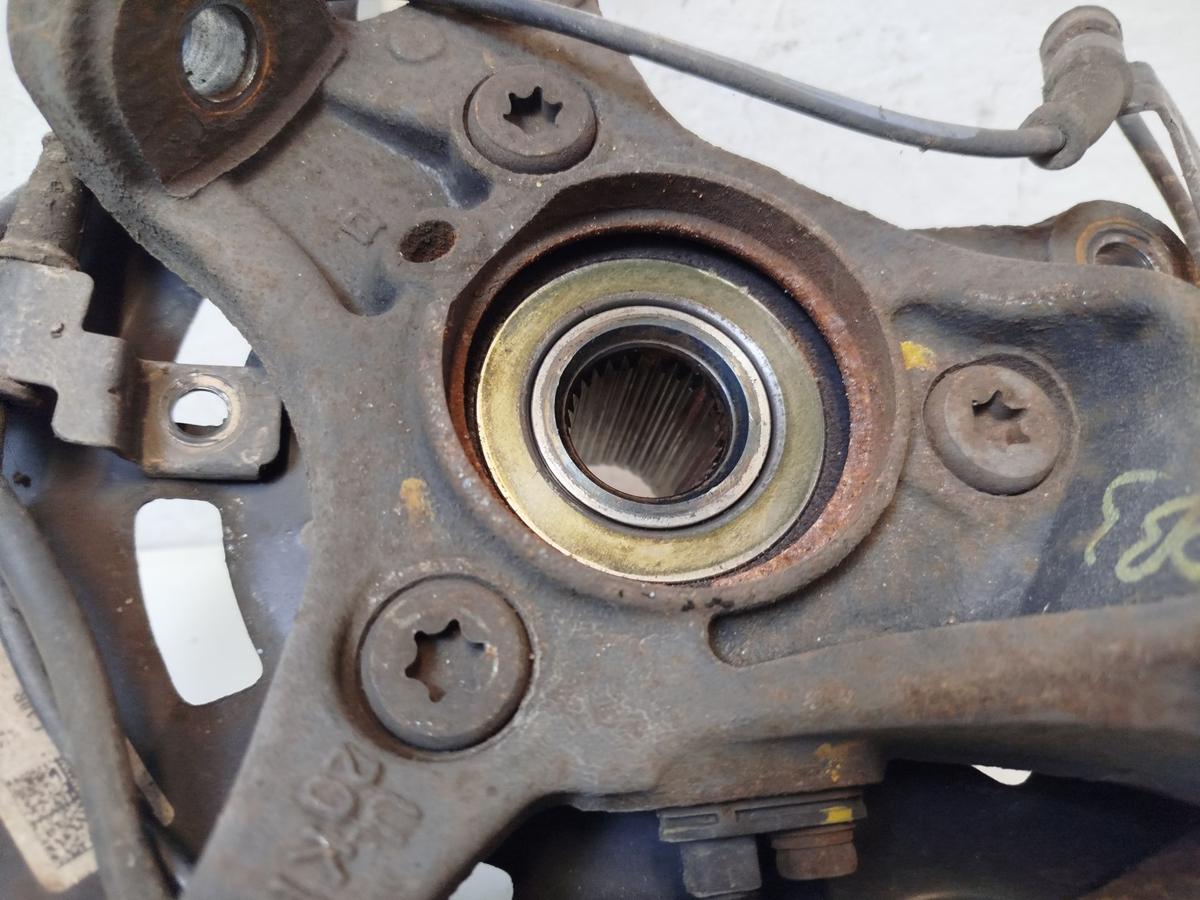 Hyundai i30 PD Mild Hybrid Achsschenkel vorn rechts Radlagergeh&auml;use Schwenklager