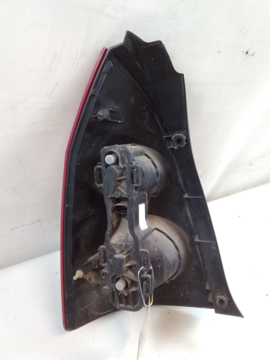 Nissan Primera P12 Kombi original Rückleuchte Heckleuchte rechts Bj.2002