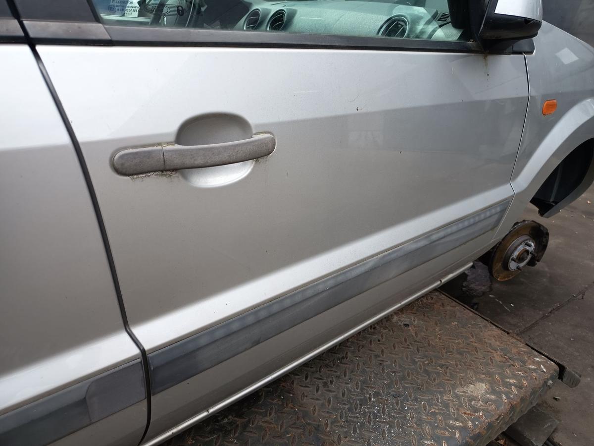 Ford Fusion original T&uuml;r Roht&uuml;r vorne rechts Polar Silber Bj 2007