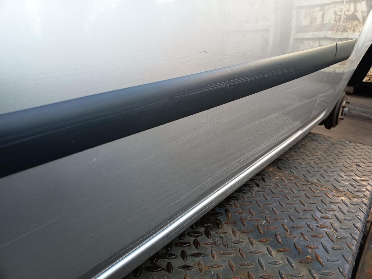 Ford Fiesta VI 3t&uuml;rer original T&uuml;r links Fahrer Polarsilber Bj 2006