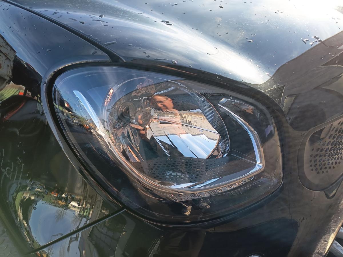 Smart Fortwo Coupe 453 orig Scheinwerfer rechts Halogen LED Tagfahrlicht Bj 2016