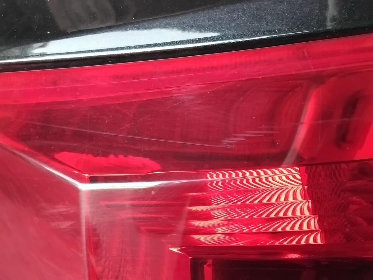 Skoda Rapid NH Spaceback original R&uuml;ckleuchte Heckleuchte links BJ2013