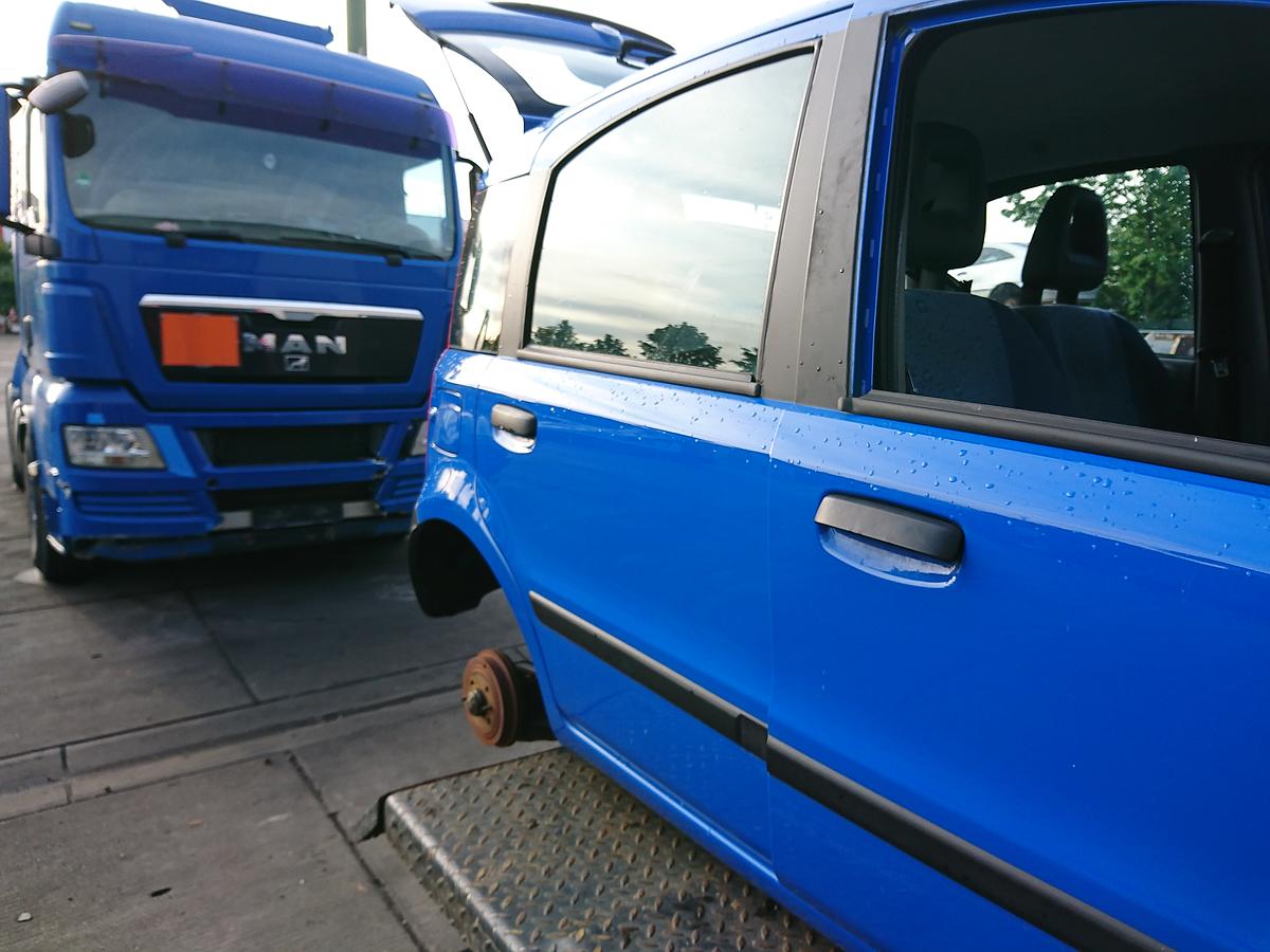 Fiat Panda II 2 orig Tür hinten rechts 793 Dry türkis Bj 06