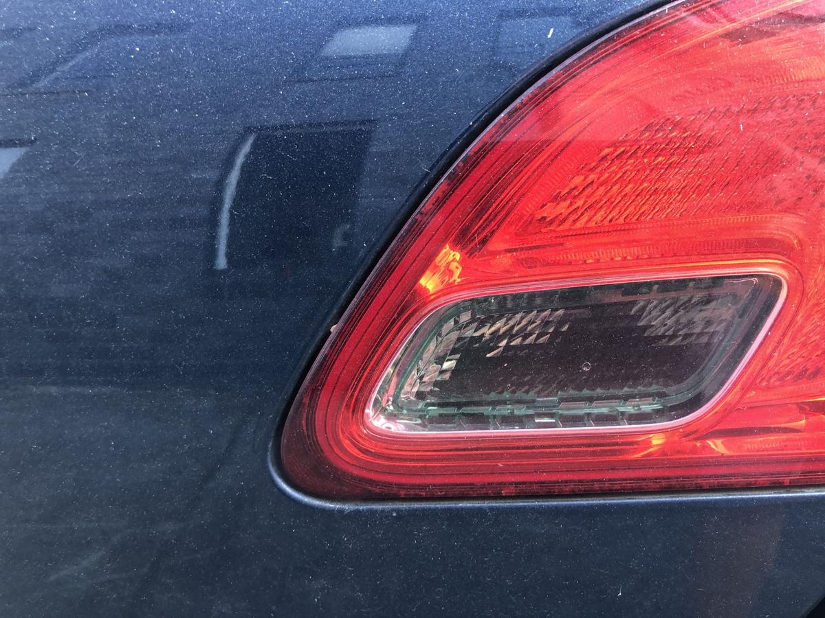 Opel Astra J Rückleuchte innen rechts Rücklicht Heckleuchte Schlusslicht