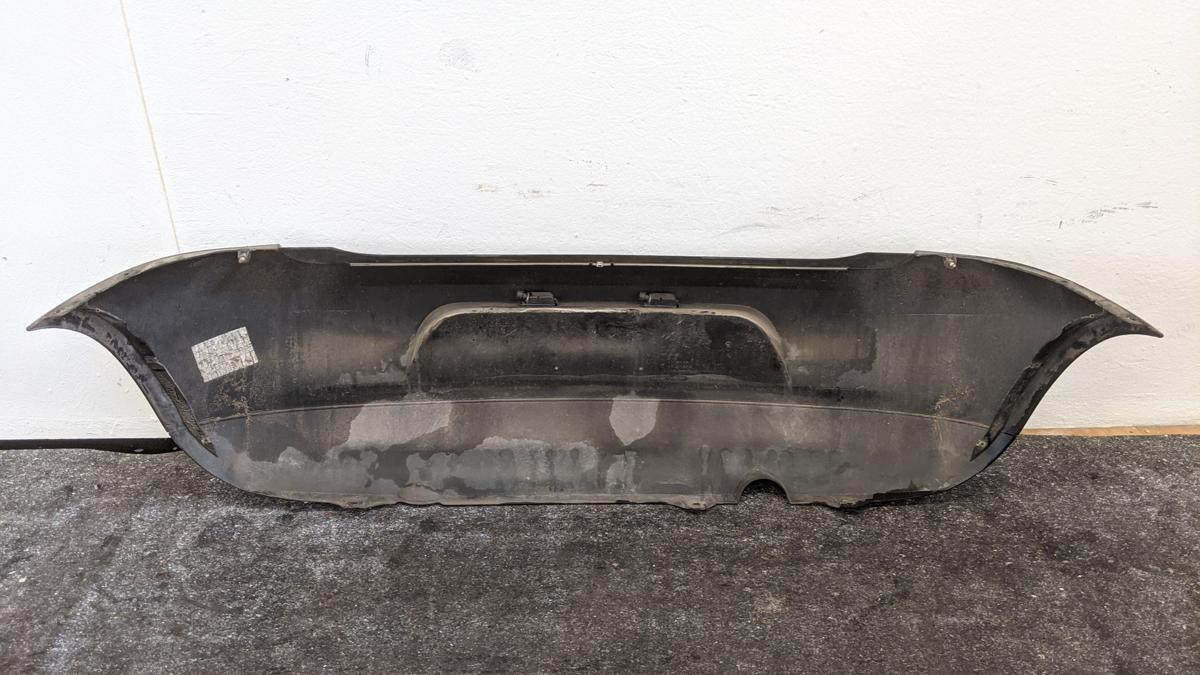 Stossfänger Stossstange Bumper hinten OE unlackiert grau VW Fox 5Z