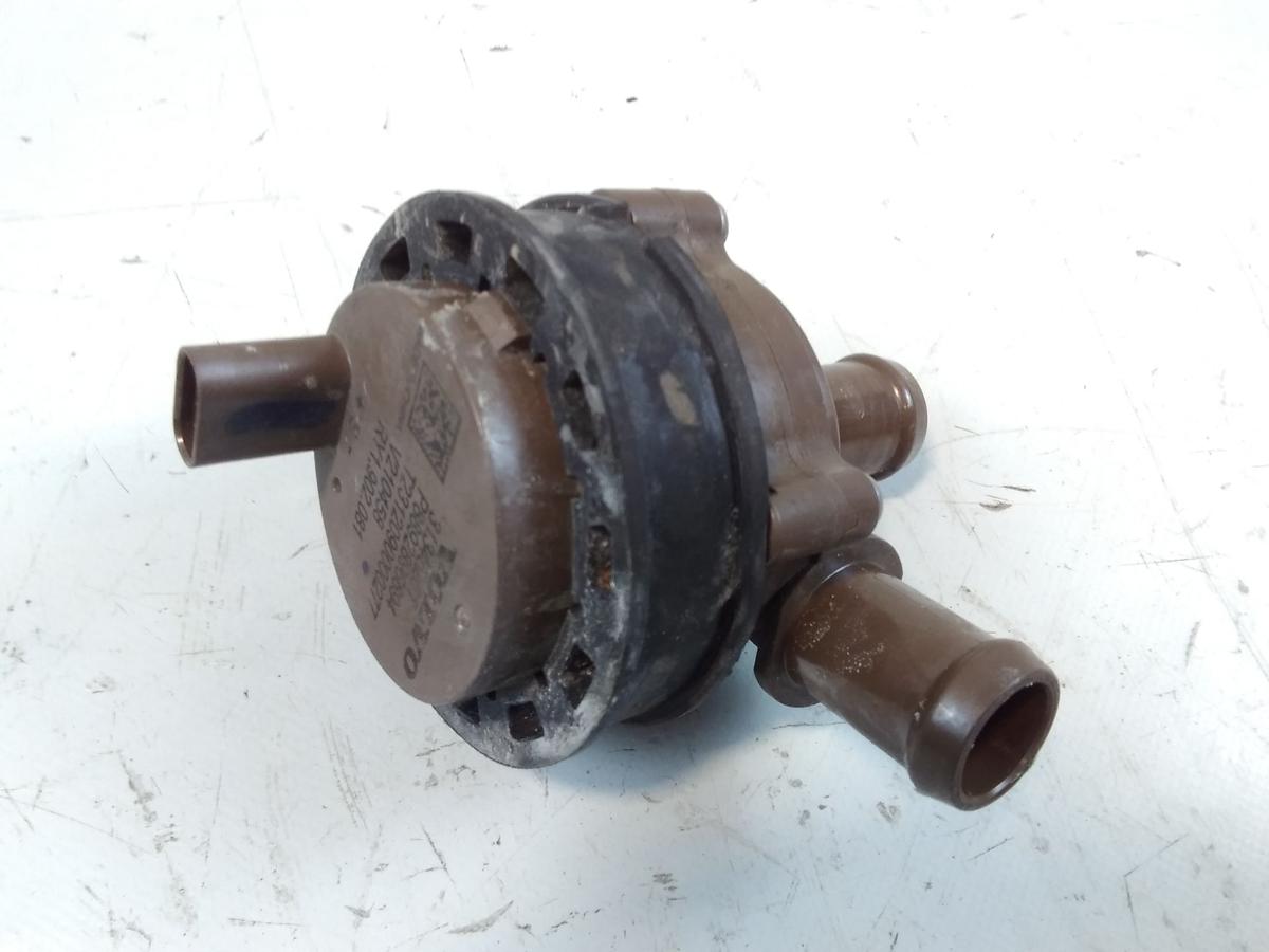 Volvo EX30 original Wasserpumpe Umw&auml;lzpumpe K&uuml;hlmittelpumpe 31345281 Bj.2024