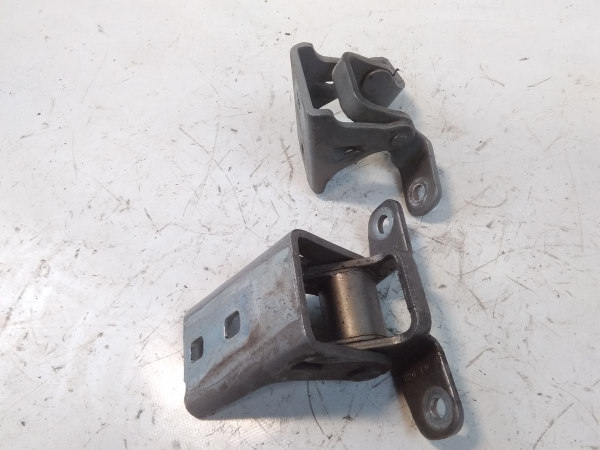 Opel Meriva B original Satz T&uuml;rscharniere vorn links unfallfrei Bj.2012