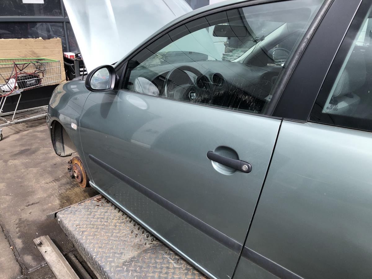Seat Ibiza 6L original Tür links Fahrer S6M Sierragrün Bj 2003