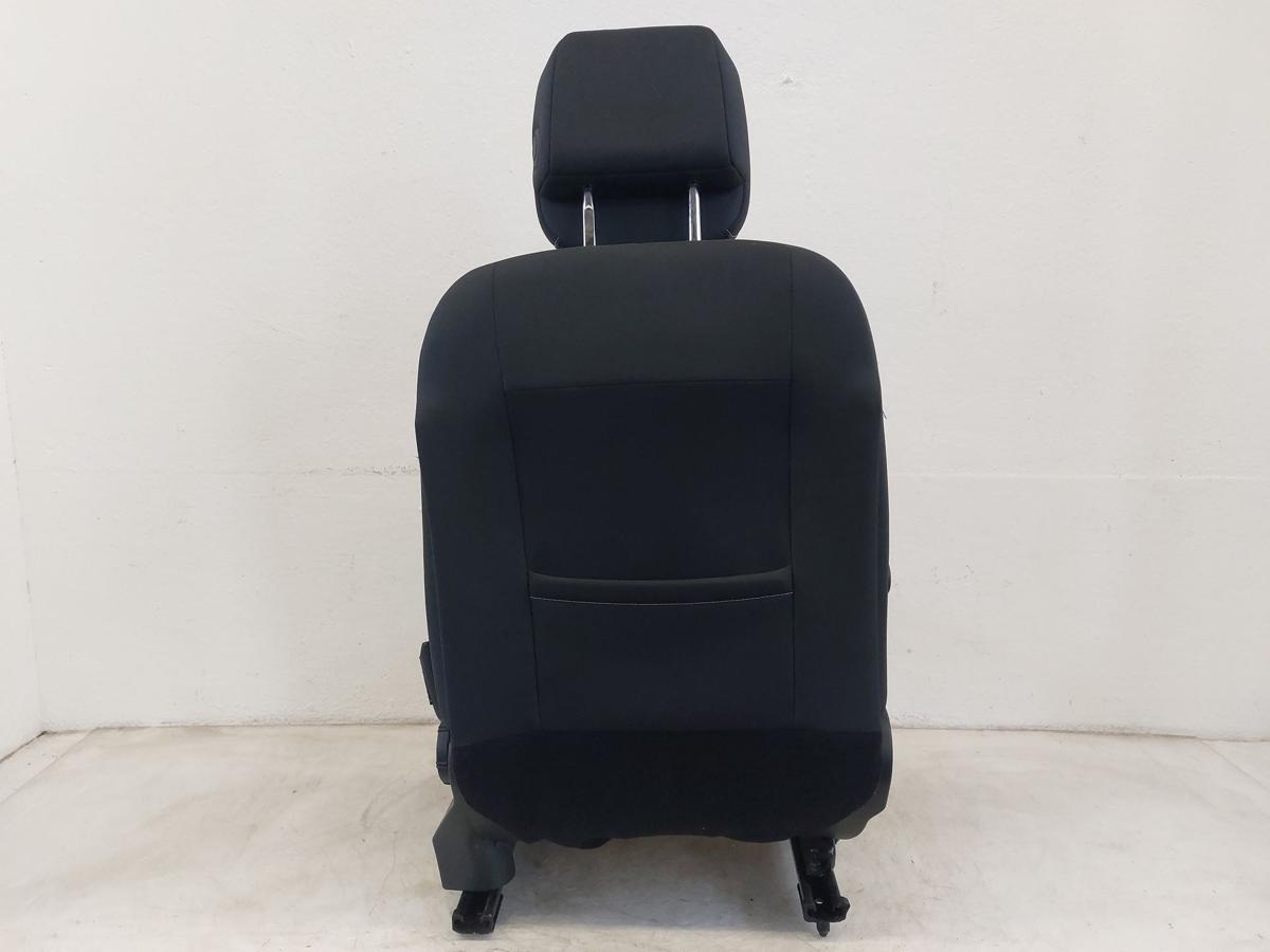 Renault Megane III 3 Sitz vorn links Fahrersitz Stoff mit Heizung Stoffsitz