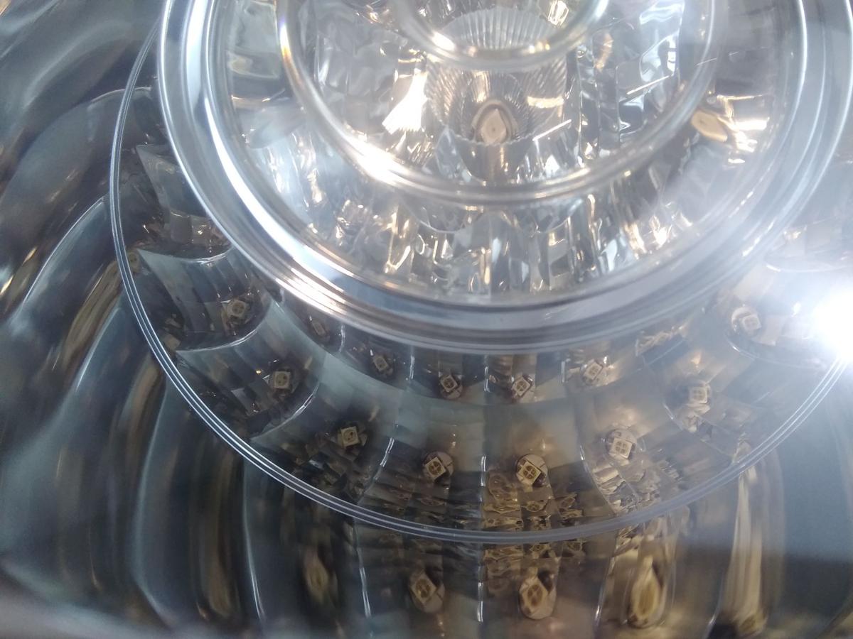 VW Passat 3C B6 Limousine original R&uuml;ckleuchte Heckleuchte rechts au&szlig;en BJ2009